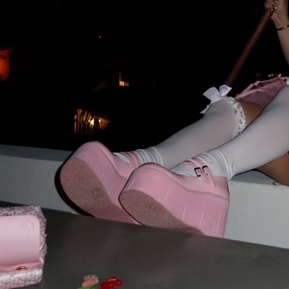 Demonia Pink Platform Mary Janes - Picture 8 of 9